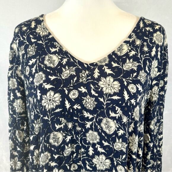 Others Follow Alura Navy Blue Floral Print Swing Dress Size Medium - Picture 3 of 6